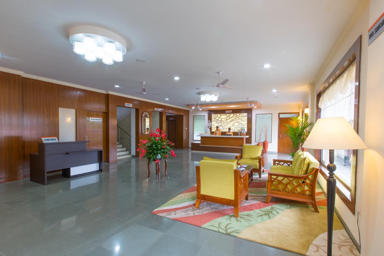 Viva Hotel Near Madgaon Railway Station Экстерьер фото