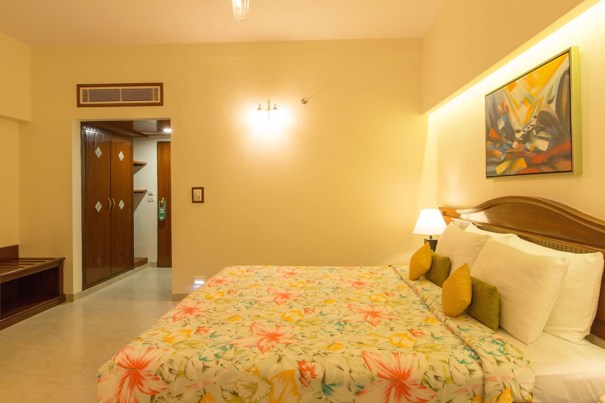 Viva Hotel Near Madgaon Railway Station Экстерьер фото