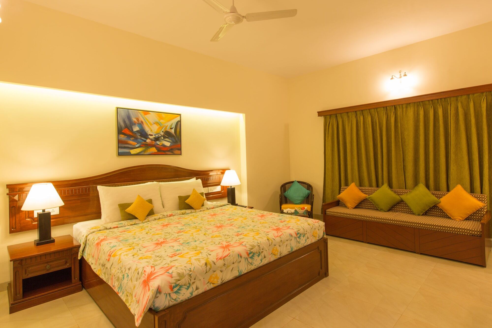 Viva Hotel Near Madgaon Railway Station Экстерьер фото